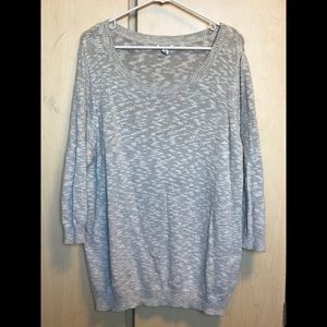 Old Navy. White/Grey Sweater